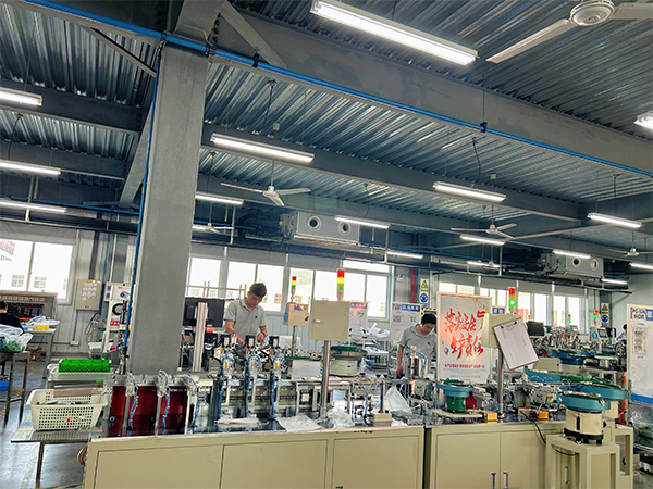 din41612歐式連接器簡介|什么是din41612歐式連接器？din41612歐式連接器特點、分類及應(yīng)用場景